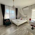וילה With Private Pool In Alacati *