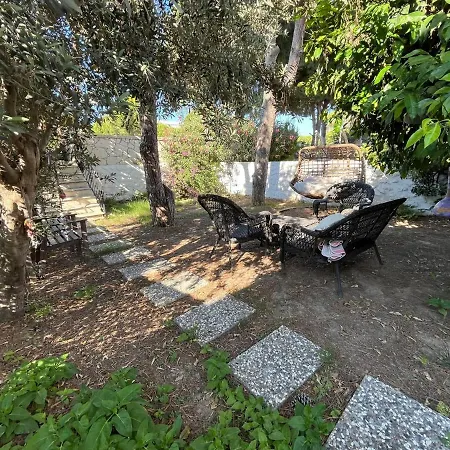 Villa With Private Pool In Alaçatı Çeşme