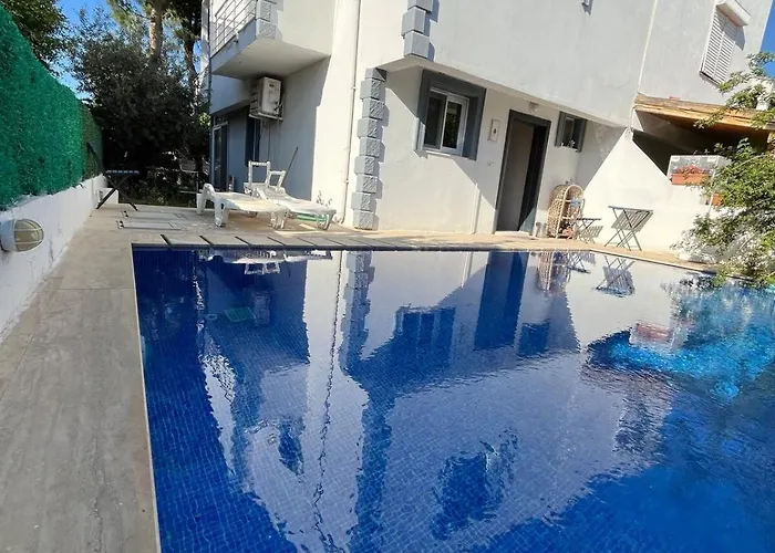 With Private Pool In Alaçatı * Çeşme