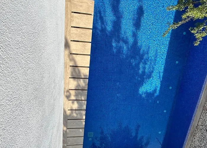 Villa With Private Pool In Alaçatı Çeşme